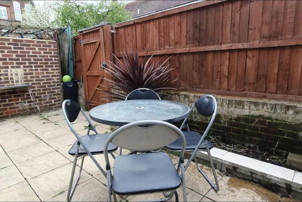 Cosy Double In Limehouse-stephney Privatunterkunft London