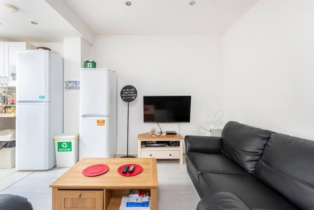 Cosy Double In Limehouse-stephney Alloggio in famiglia *