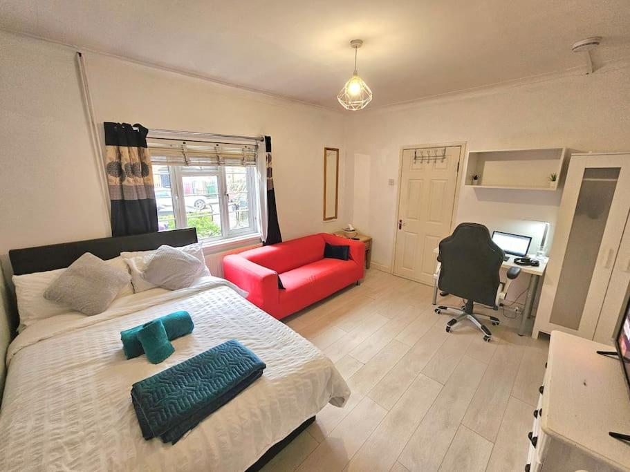 Cosy Double In Limehouse-stephney * Londra