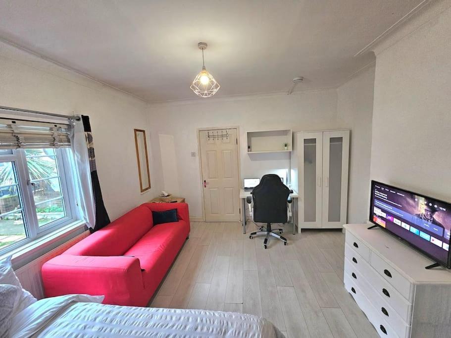 Privatunterkunft Cosy Double In Limehouse-stephney